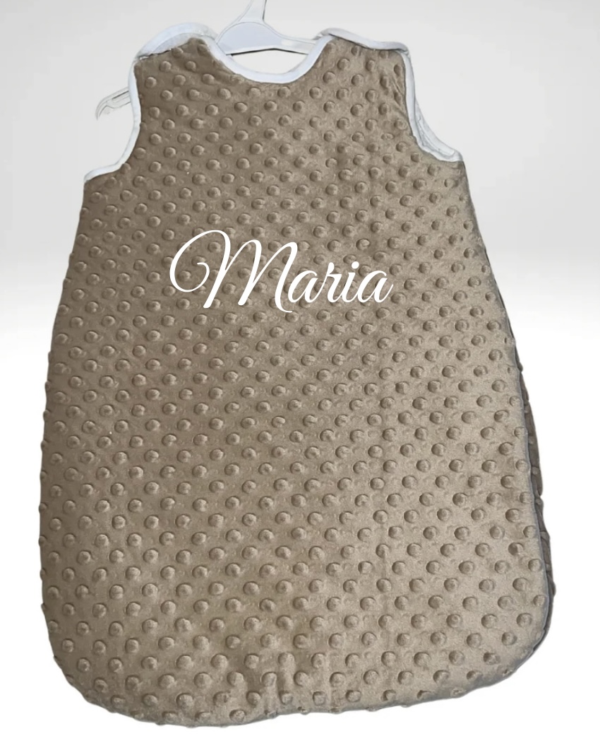 Gigoteuse bébé en Minky personnalisée – Douceur & broderie sur mesure – Image 5